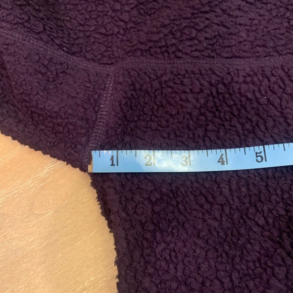 Preloved Patagonia Sweatshirt - Picture 9 of 12